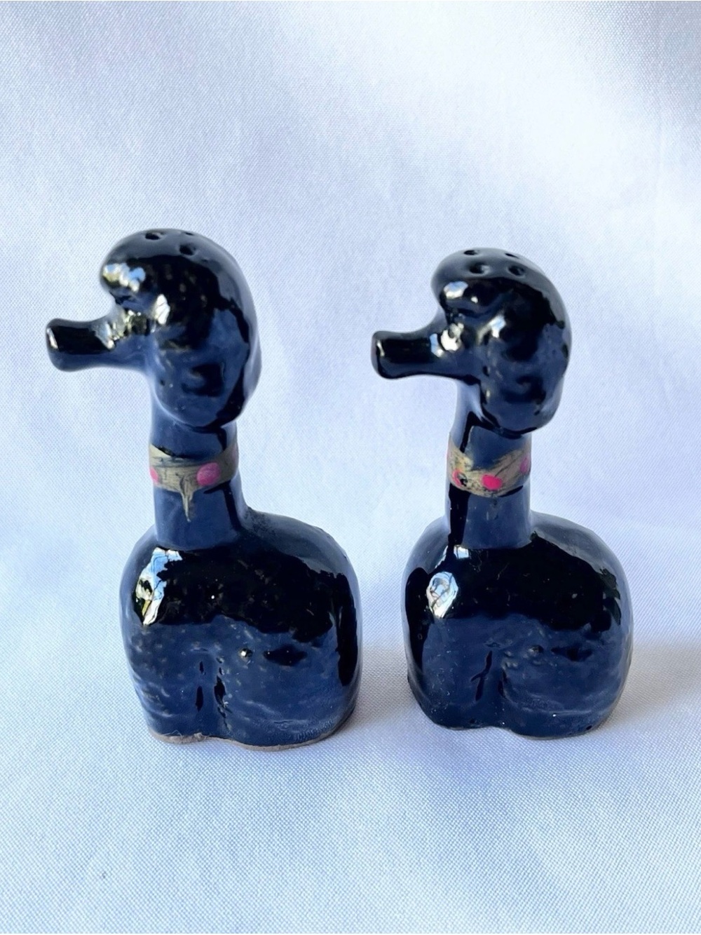Vintage Black Redware Long Neck French Poodles Dogs Salt & Pepper Shakers Japan - Picture 4 of 6